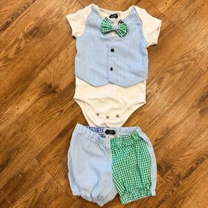 Mud Pie Baby Boy Seersucker Gingham Vest Bow Tie Bodysuit Shorts Set 9-12M Blue